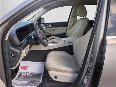 Used 2020 Mercedes-Benz GLS 450 4MATIC image 16