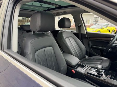 Used 2021 Audi Q5 2.0T Premium w/ Convenience Package image 10