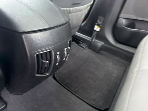 Used 2013 Hyundai Sonata Limited w/ Premium Pkg image 21