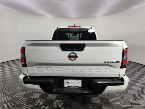 Used 2023 Nissan Frontier PRO-4X w/ Pro Convenience Package image 4