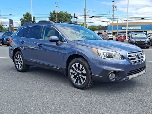 Used 2016 Subaru Outback 3.6R Limited AWD/4WD image 3