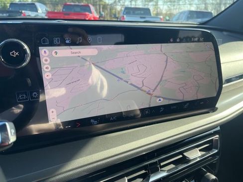 New 2026 Chevrolet Traverse LT w/ Driver Confidence Package image 21