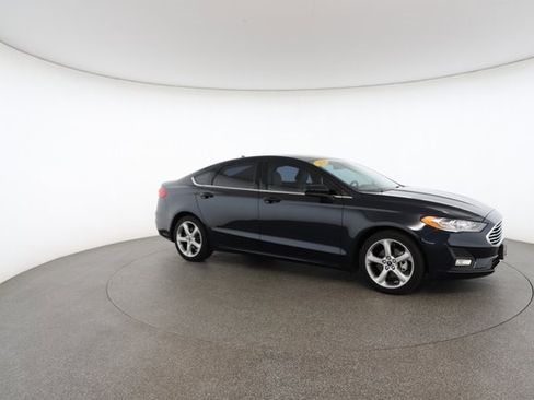 Used 2020 Ford Fusion SE w/ Equipment Group 151A image 25