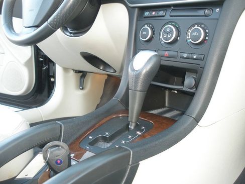 Used 2009 Saab 9-3 2.0T w/ Cold Weather Package FWD image 28
