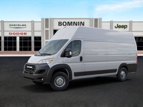 New 2026 RAM ProMaster 3500 w/ Convenience Group FWD image 2