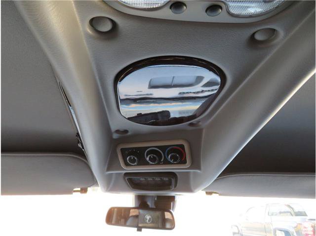 Used 2020 GMC Savana 2500 w/ Enhanced Convenience Package RWD image 32