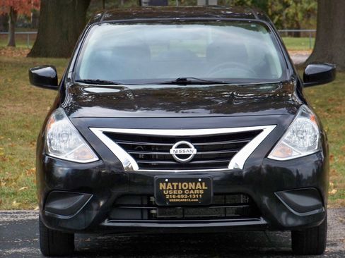 Used 2019 Nissan Versa S image 11