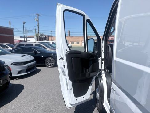 Used 2023 RAM ProMaster 2500 FWD image 19