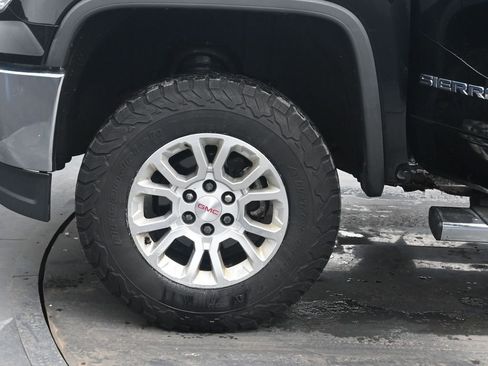 Used 2014 GMC Sierra 1500 SLE image 29