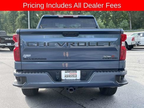 Used 2024 Chevrolet Silverado 1500 Custom w/ Turbomax Blackout Package AWD/4WD image 4