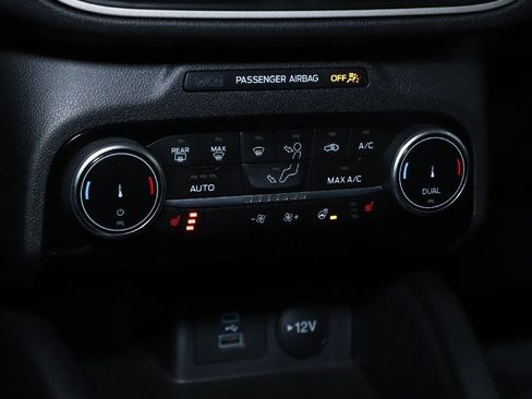 Used 2022 Ford Escape SEL image 24