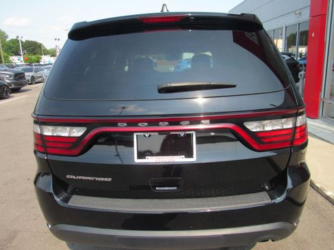 Used 2019 Dodge Durango SXT w/ 3rd Row Seating Group RWD image 6