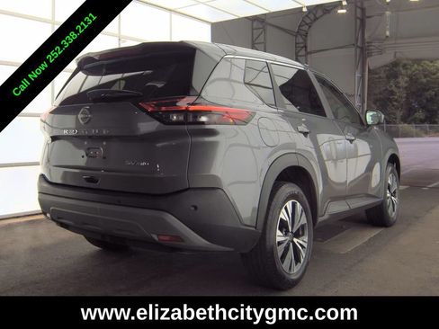 Used 2023 Nissan Rogue SV AWD/4WD image 3