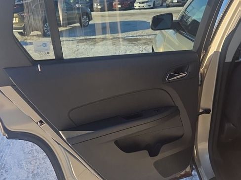 Used 2010 GMC Terrain SLE image 22