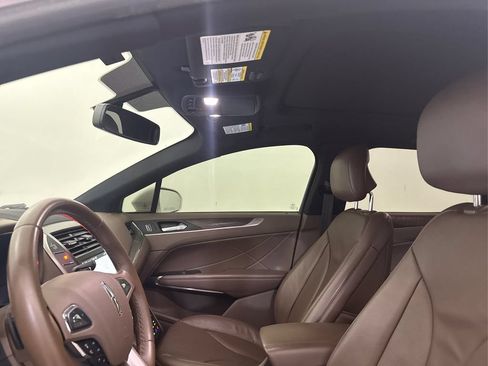 Used 2017 Lincoln MKC Reserve FWD image 31