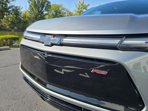 Used 2024 Chevrolet Blazer EV RS image 13