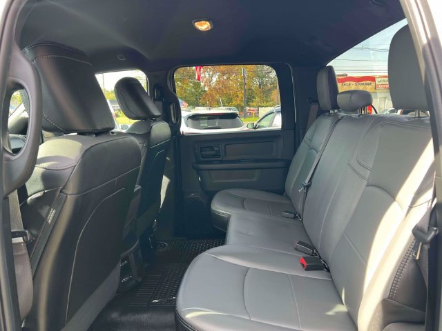 Used 2022 RAM 2500 Tradesman w/ Chrome Appearance Group AWD/4WD image 19