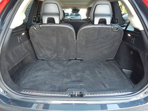 Certified 2022 Volvo XC90 T6 Inscription image 17