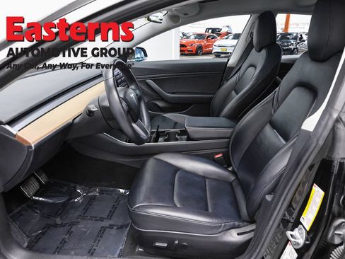 Used 2018 Tesla Model 3 Long Range AWD/4WD image 14