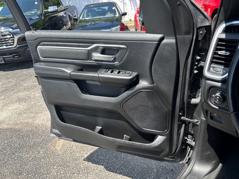 Used 2023 RAM 1500 Big Horn AWD/4WD image 17