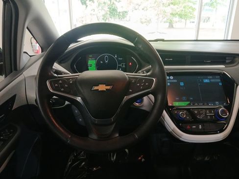 Used 2019 Chevrolet Bolt LT FWD image 18