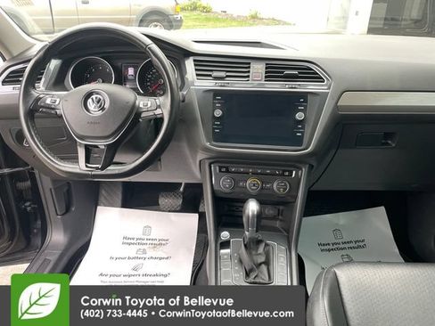 Used 2019 Volkswagen Tiguan SE w/ Panoramic Sunroof Package AWD/4WD image 28