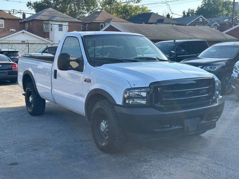 Used 2002 Ford F250 2WD Regular Cab Super Duty image 3