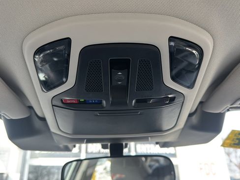 Used 2025 Subaru Legacy Premium image 36