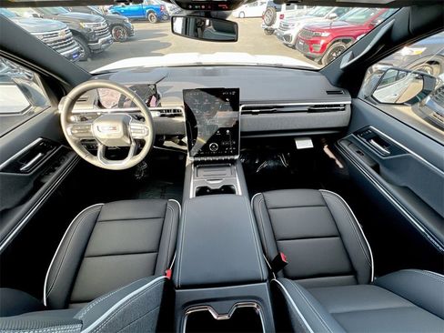 New 2026 GMC Sierra EV Elevation image 17