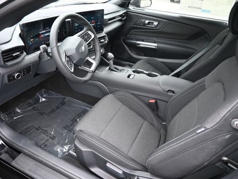 New 2026 Ford Mustang Coupe image 13