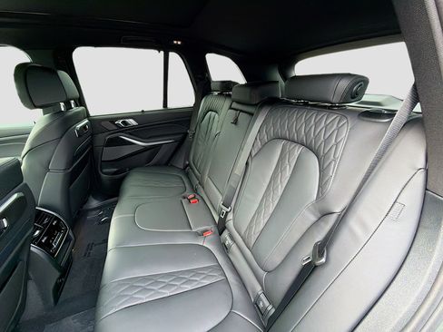 New 2026 BMW X5 M60i AWD/4WD image 20