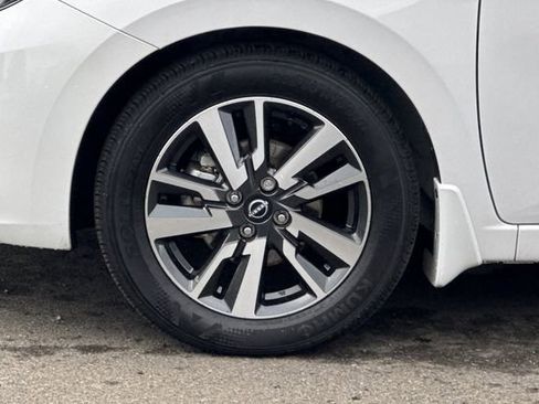 Used 2025 Nissan Versa S w/ S Plus Package image 28