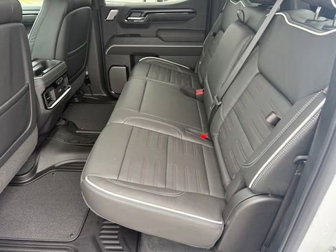 New 2026 GMC Sierra 1500 AT4X image 9