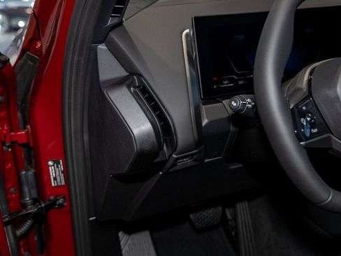 Used 2026 BMW X3 xDrive30 w/ Premium Package image 14