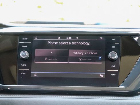 Used 2022 Volkswagen Taos SEL FWD image 15