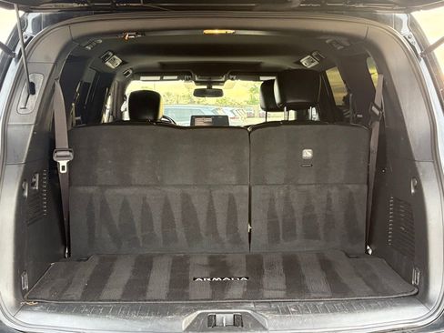 Used 2022 Nissan Armada SL w/ Midnight Edition Package RWD image 44