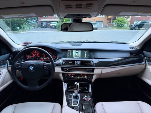 Used 2012 BMW 535i xDrive Sedan AWD/4WD image 28