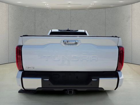 Used 2025 Toyota Tundra Limited AWD/4WD image 4