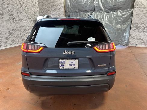 Used 2021 Jeep Cherokee Latitude Plus image 6