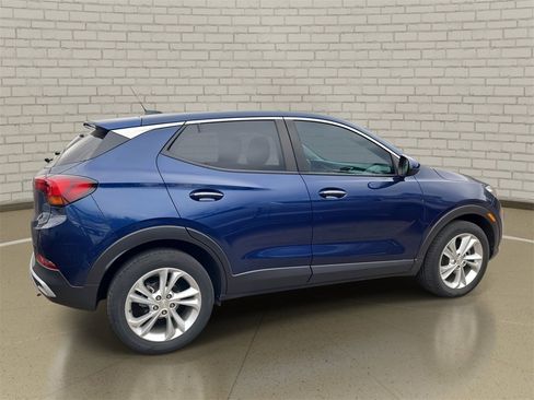 Used 2022 Buick Encore GX Preferred w/ Cold Weather Comfort Package image 4