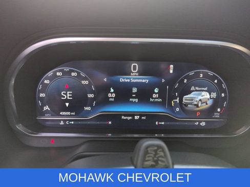 Used 2023 Chevrolet Suburban High Country w/ Advanced Technology Package AWD/4WD image 12