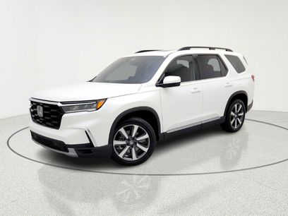 Used 2025 Honda Pilot Touring