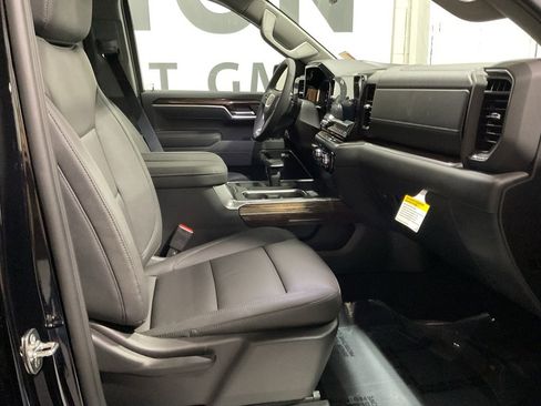 New 2026 GMC Sierra 1500 Elevation w/ Elevation Premium Package image 28
