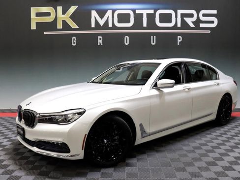 Used 2016 BMW 740i image 1