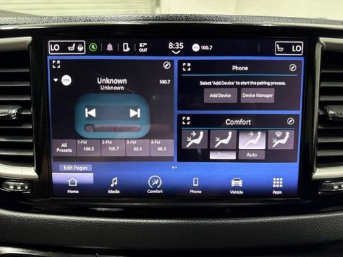 Used 2022 Chrysler Pacifica Touring-L image 21