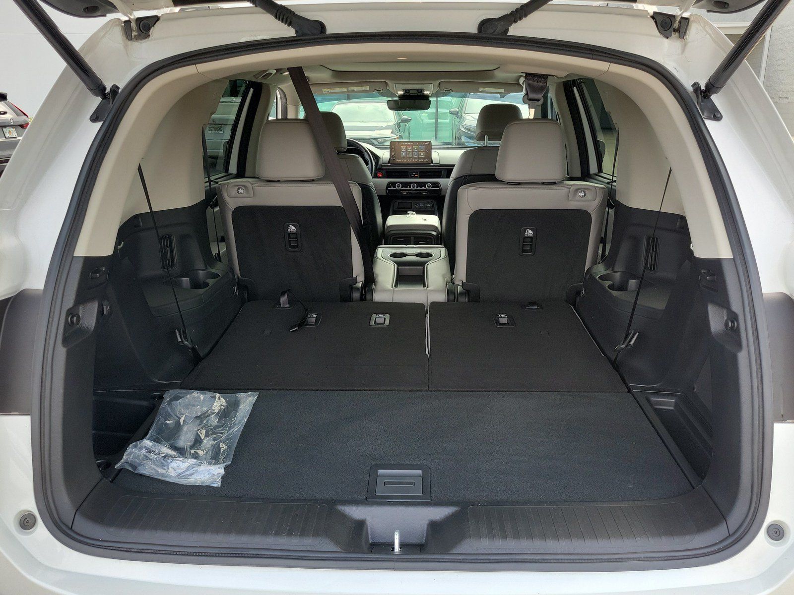 Used 2024 Honda Pilot Touring image 31