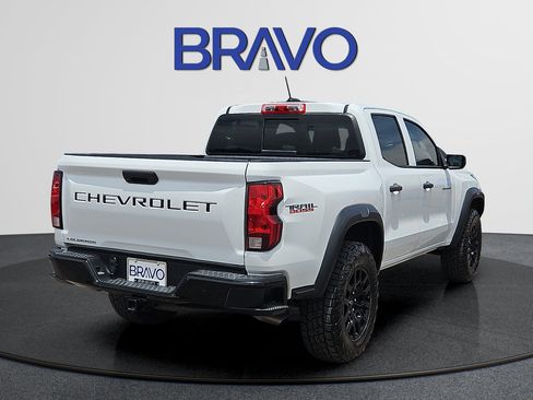 Used 2024 Chevrolet Colorado Trail Boss w/ Advanced Trailering Package AWD/4WD image 4