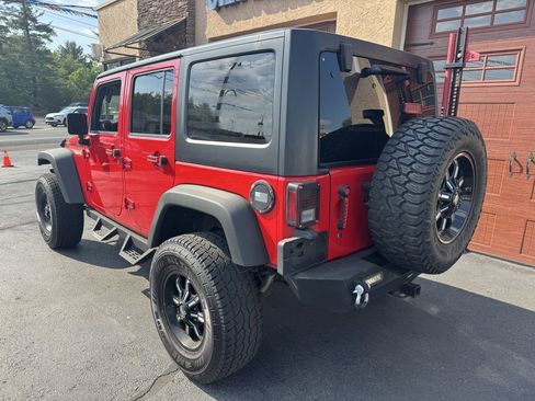 Used 2015 Jeep Wrangler Unlimited Sport w/ Quick Order Package 24S AWD/4WD image 6
