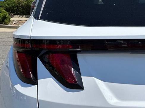 Used 2025 Hyundai Tucson SEL AWD/4WD image 48