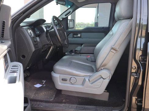 Used 2014 Ford F150 XLT w/ Equipment Group 302A Luxury AWD/4WD image 11